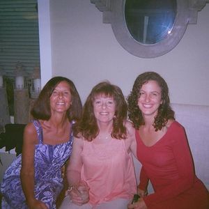 Meet your Posher, Linda